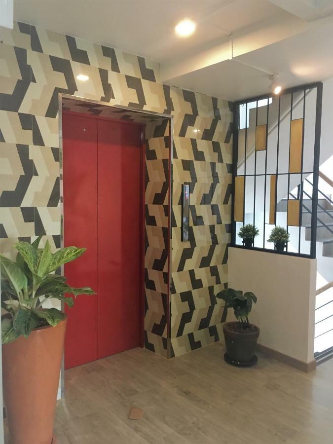 מלון Bangkok Saran Poshtel מראה חיצוני תמונה